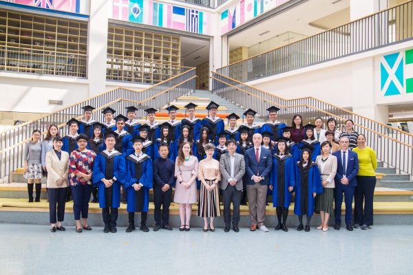 2019届毕业生 2019 Cohort of Graduates